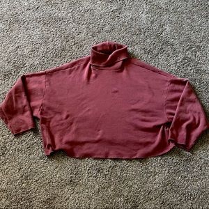 oversized cropped turtle neck xs american eagle sweater